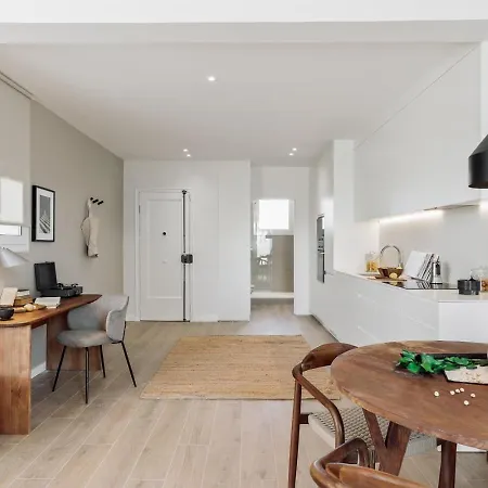 דירה Calella - 1 Bedroom And Terrace In Eixample Dreta ברצלונה